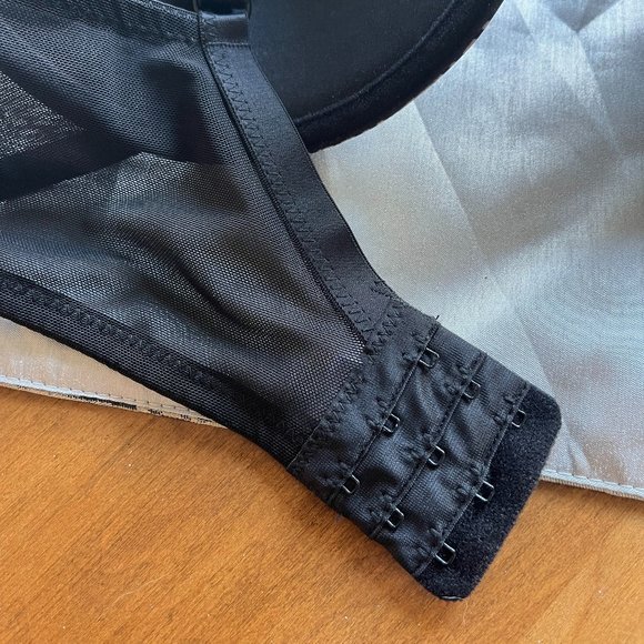 Adrienne Vittadini: NWOT Underwire Seamless Full Cup Padded Bra - Picture 6 of 9